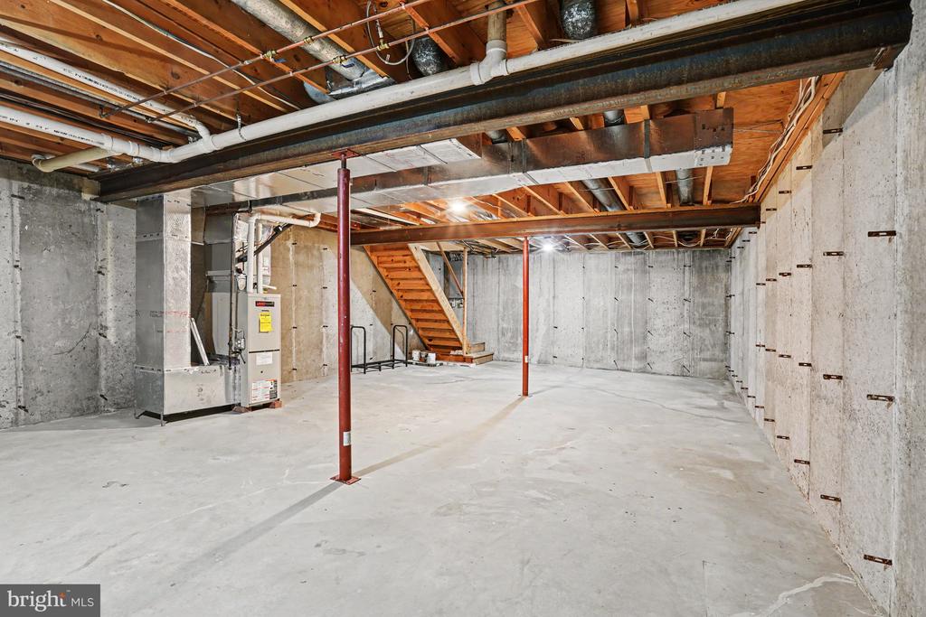 4119 NANTUCKET DRIVE