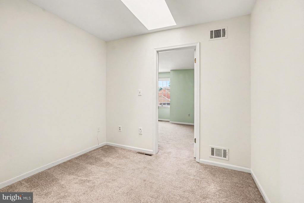 4119 NANTUCKET DRIVE