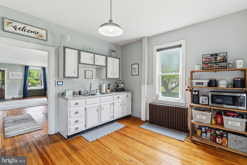 513 S 3RD STREET