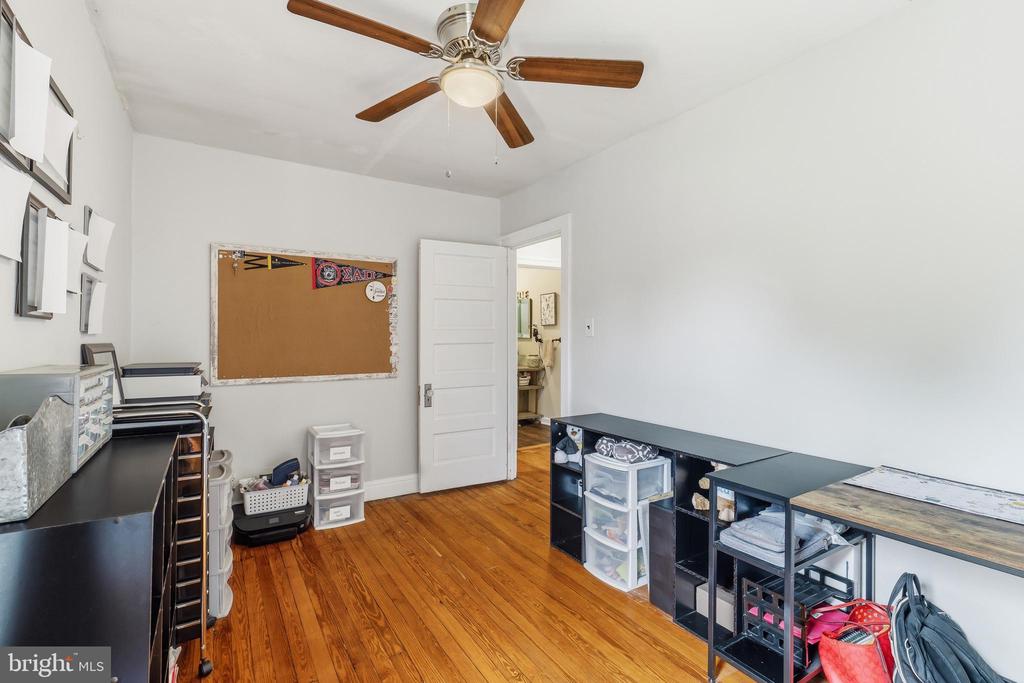 513 S 3RD STREET