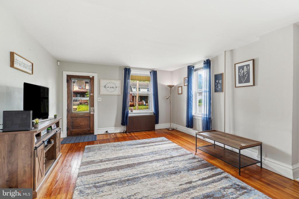 513 S 3RD STREET