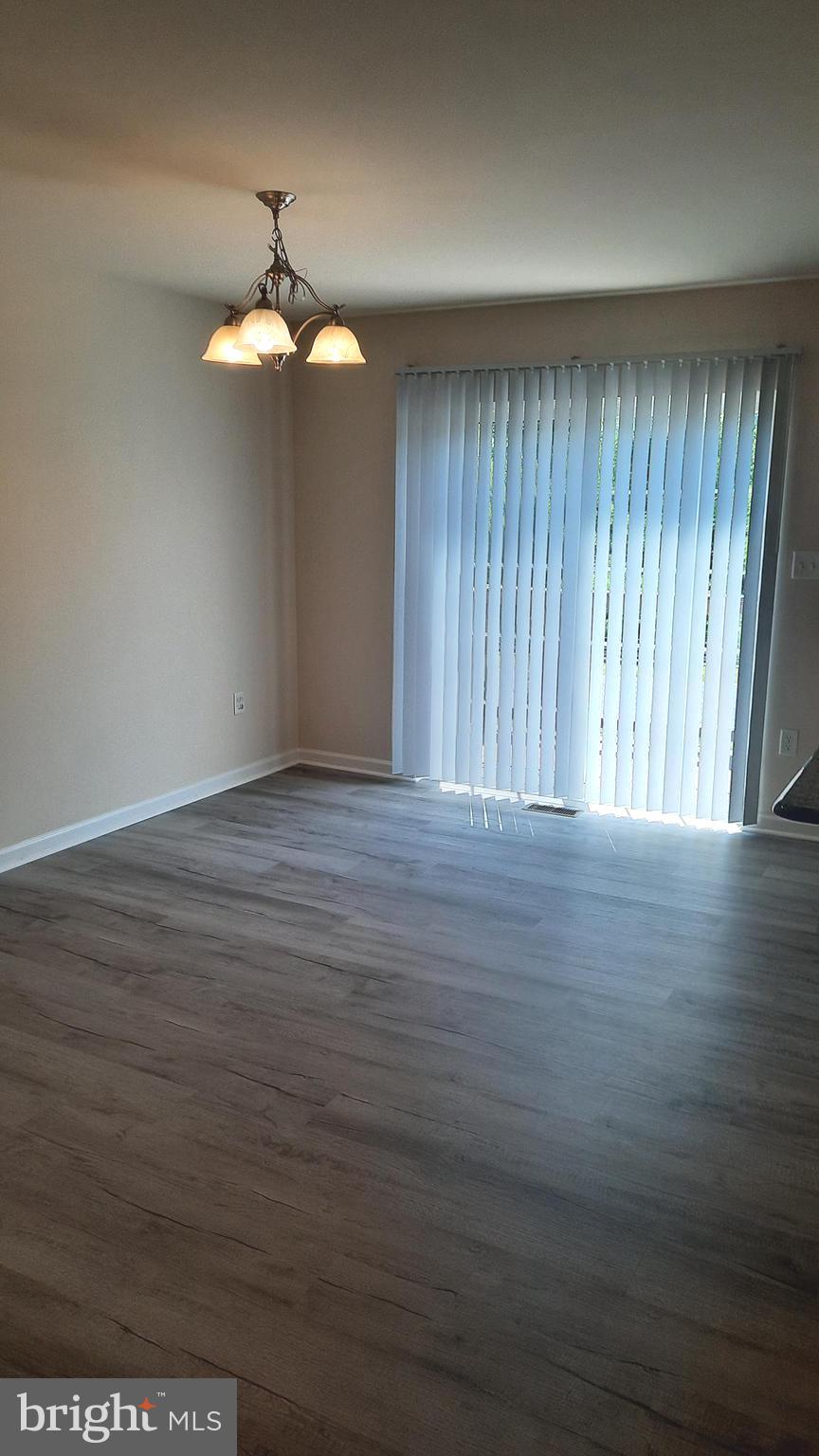 929 ADMIRALS QUAY DRIVE