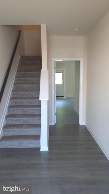 929 ADMIRALS QUAY DRIVE