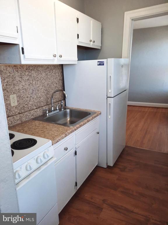 12 S FILBERT STREET C9