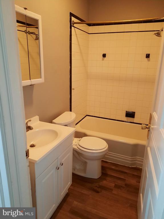 12 S FILBERT STREET C9
