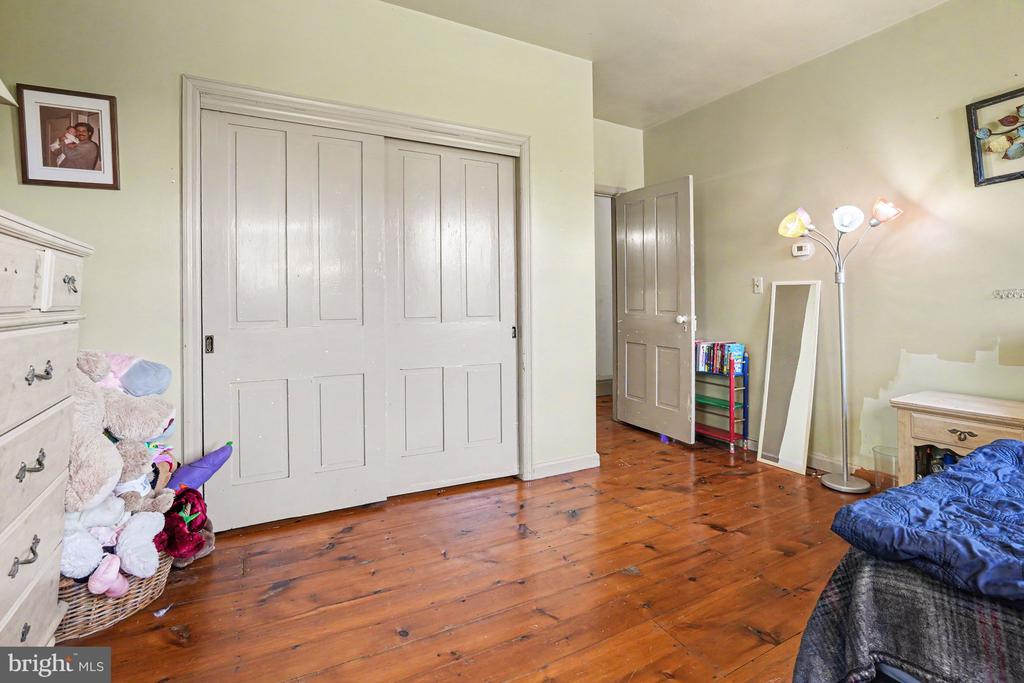 2143 NEWVILLE ROAD