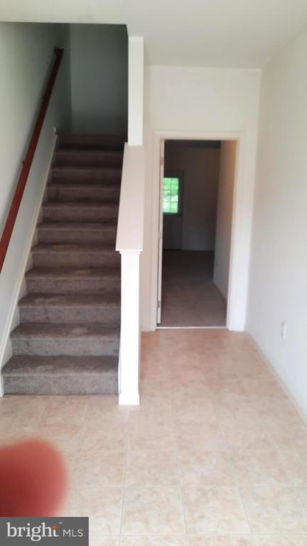 809 ADMIRALS QUAY DRIVE