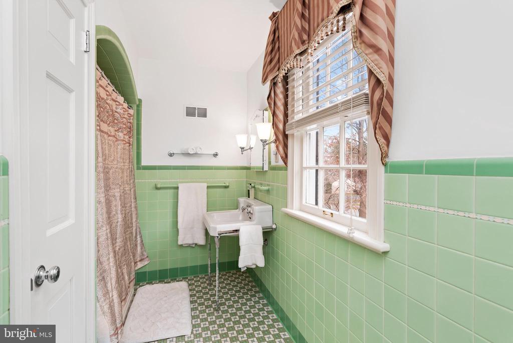336 N 26TH STREET