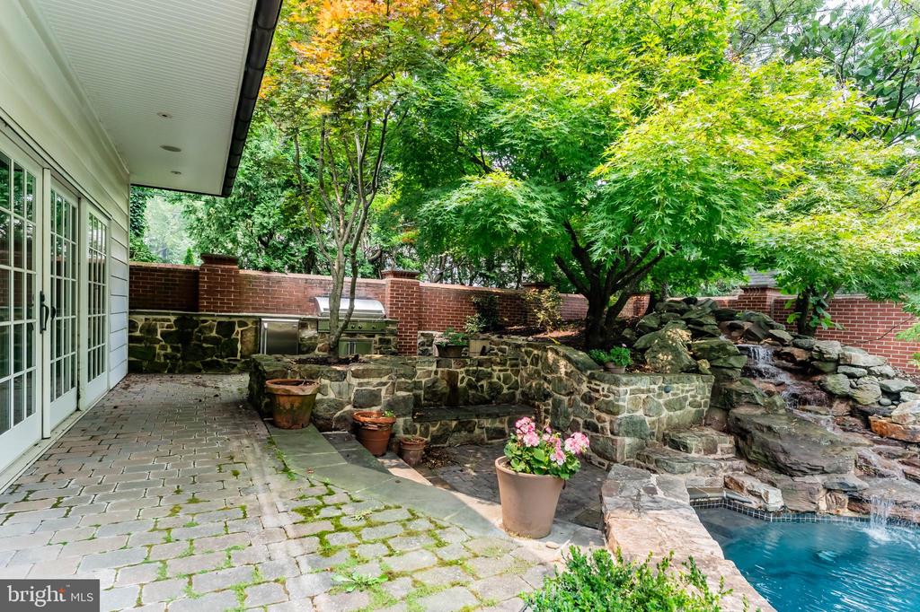 336 N 26TH STREET