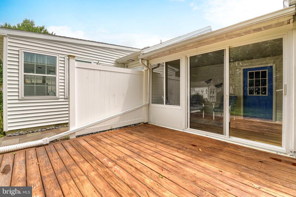 29 WESTFIELDS DRIVE