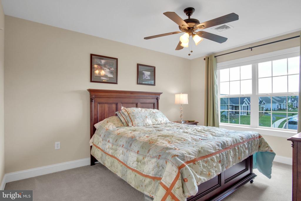 834 TAMANINI WAY
