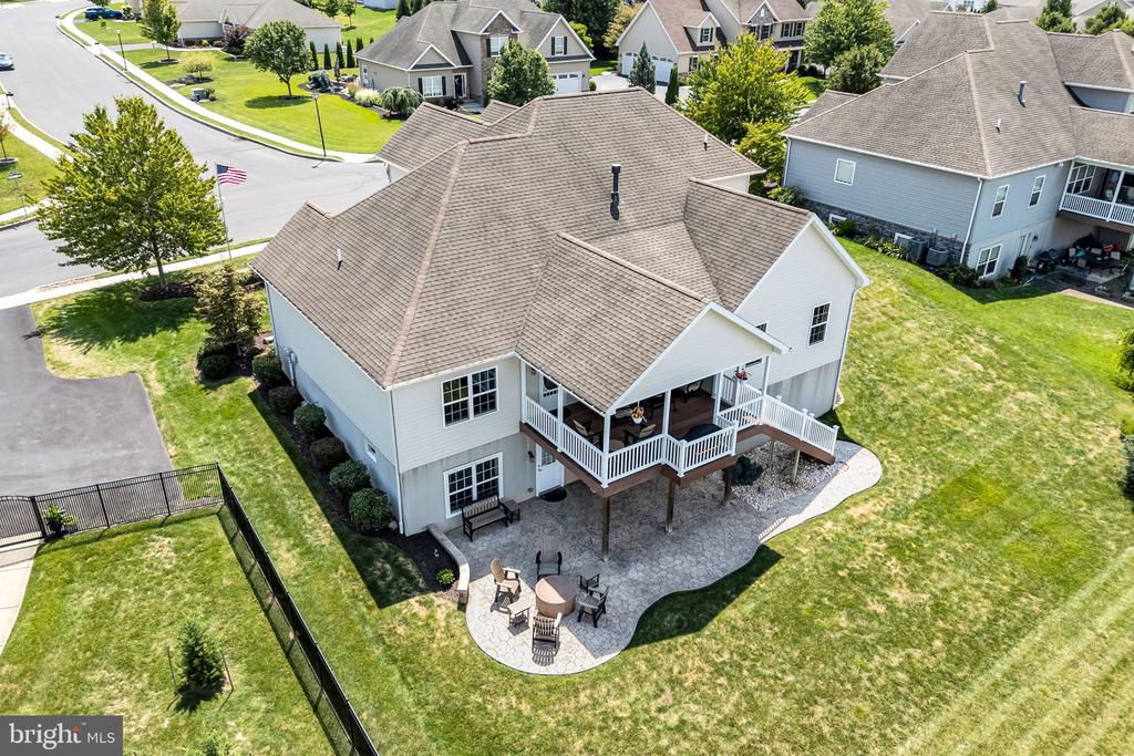 834 TAMANINI WAY