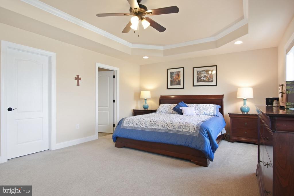 834 TAMANINI WAY