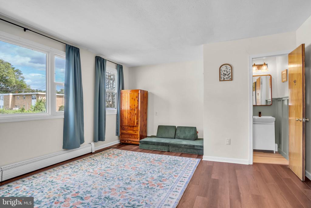 400 BEACON HILL ROAD