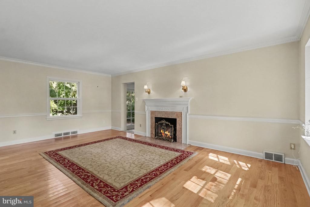 2812 MERION ROAD