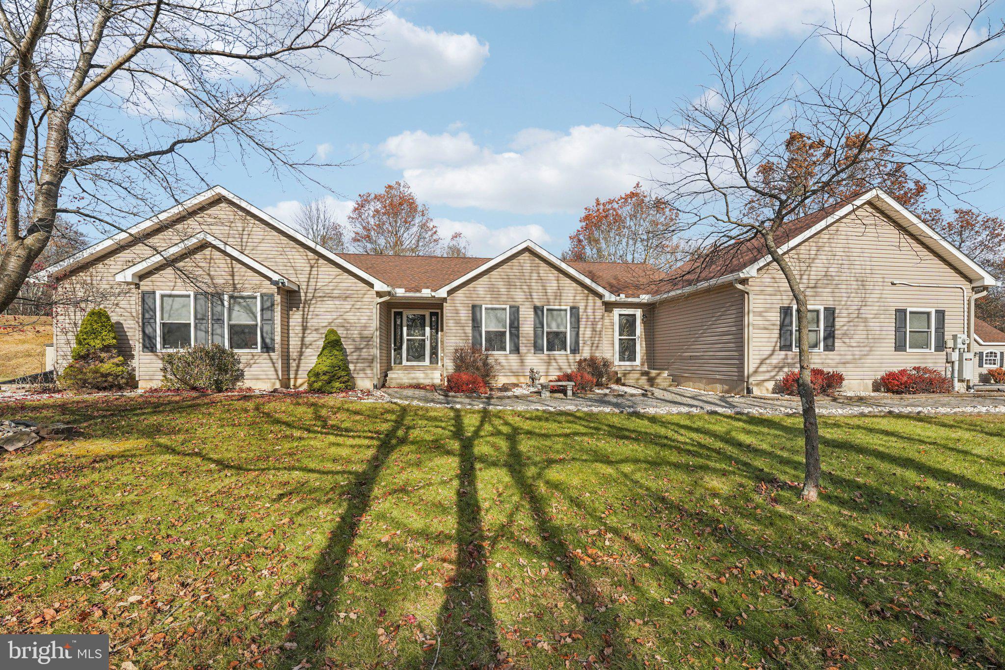 19 FARMER COURT