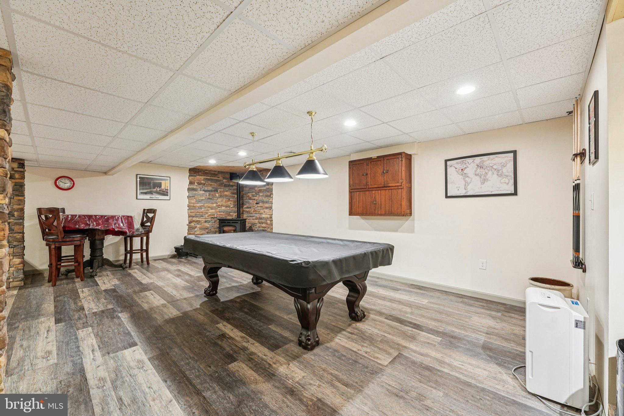 19 FARMER COURT