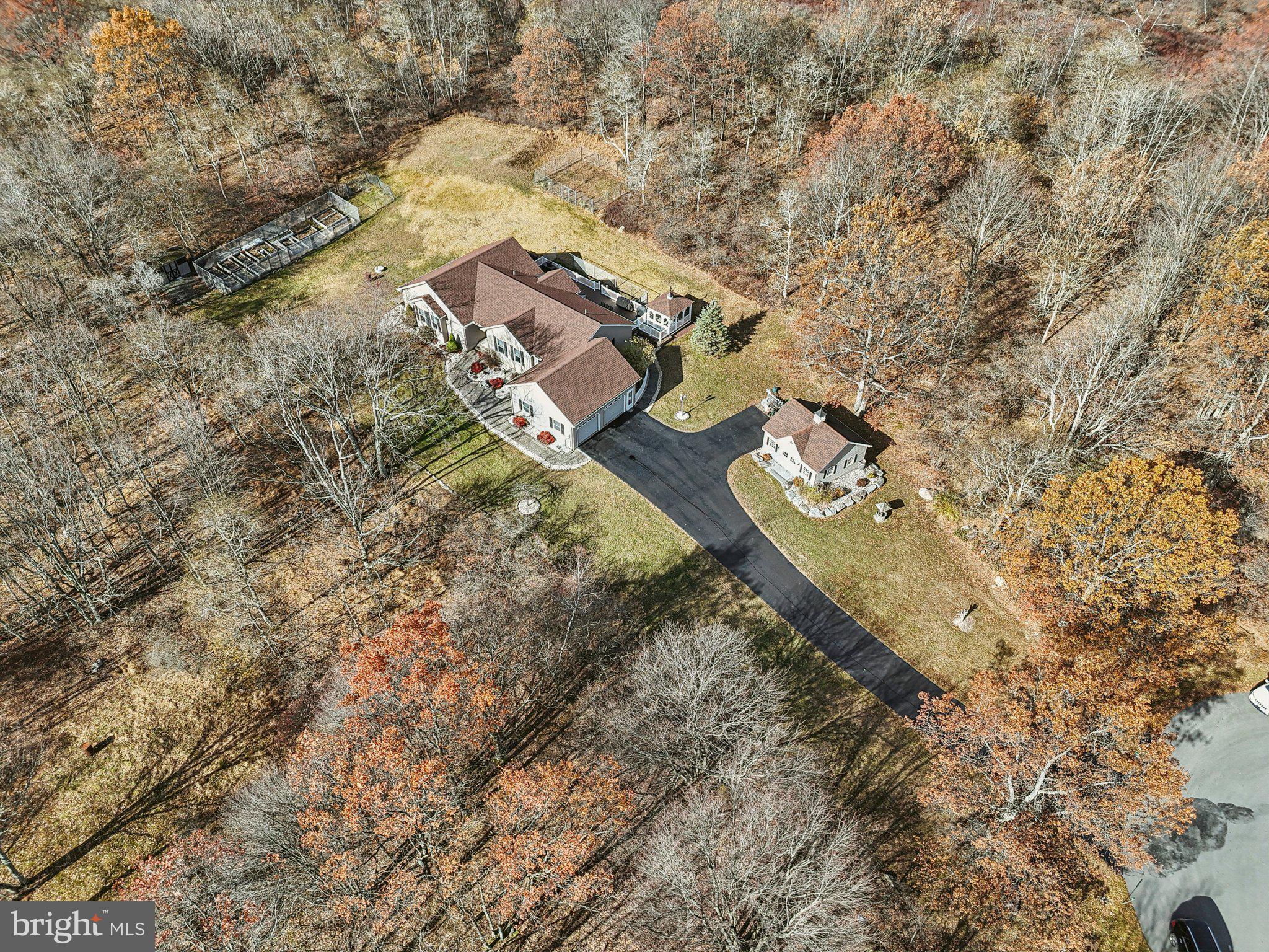 19 FARMER COURT
