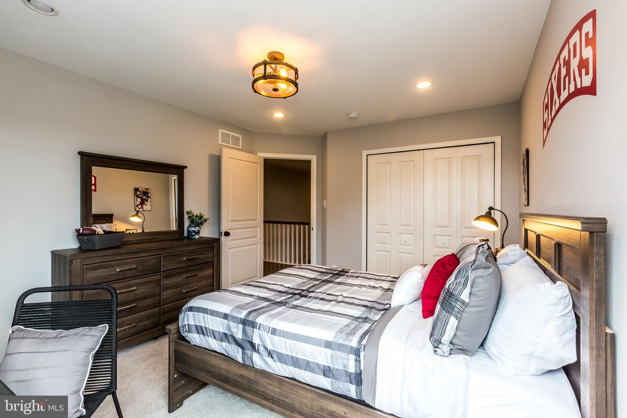 182 Petrelia Dr