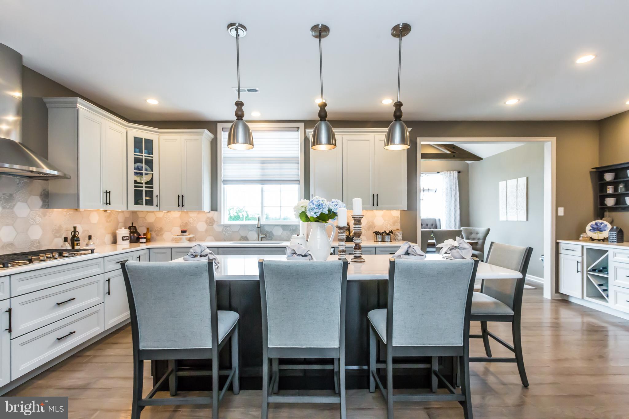 182 Petrelia Dr