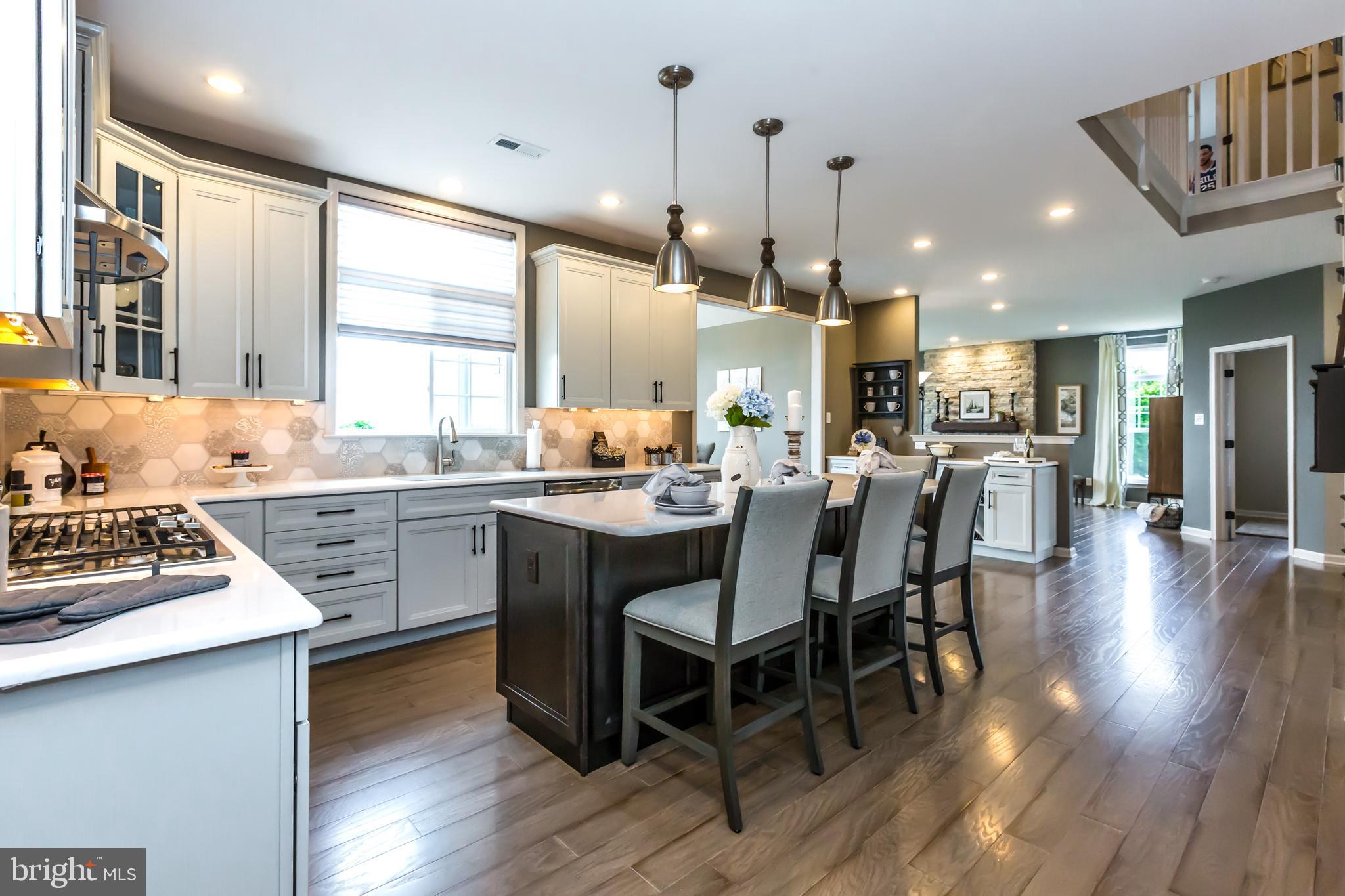 182 Petrelia Dr