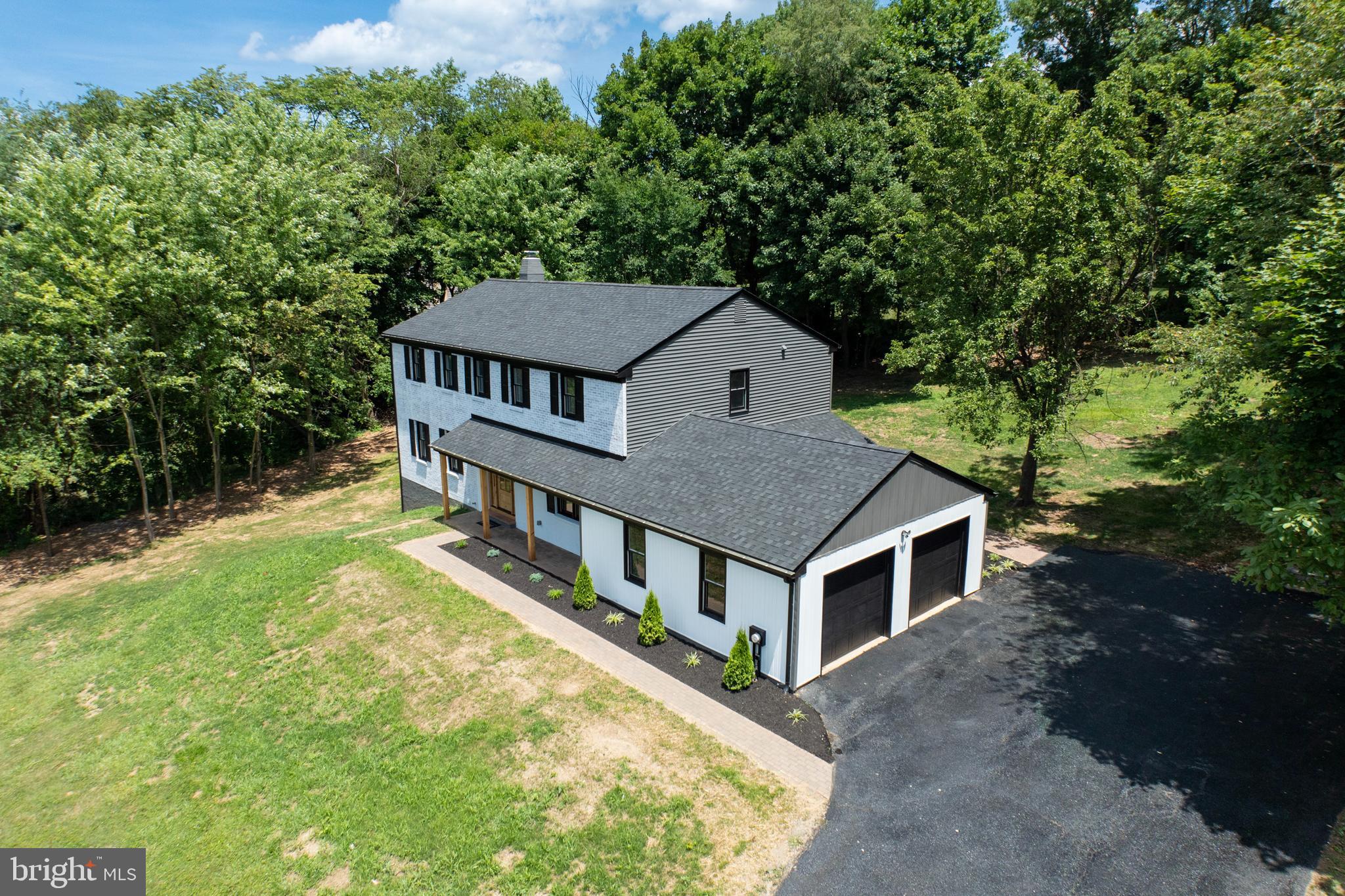 6 Lafitte Ct