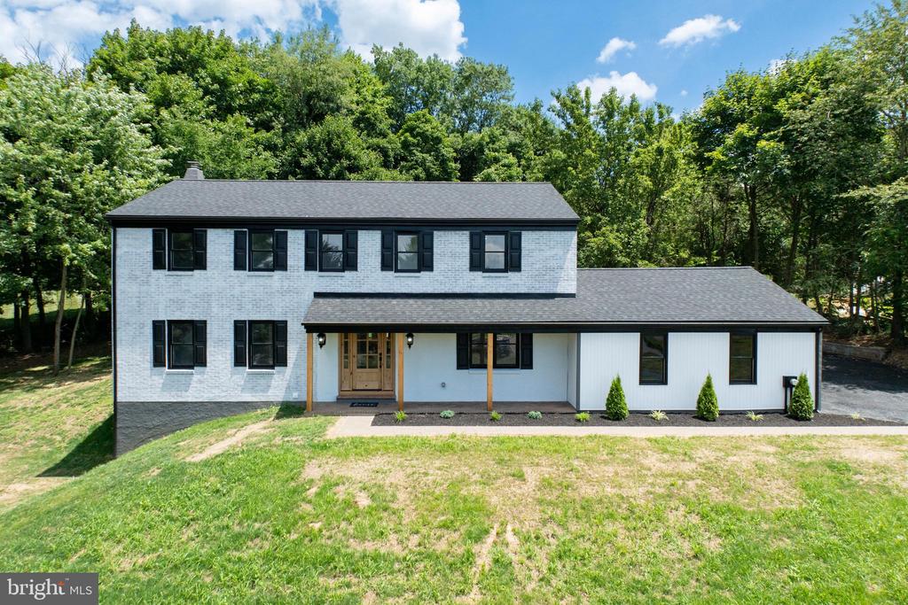 6 Lafitte Ct