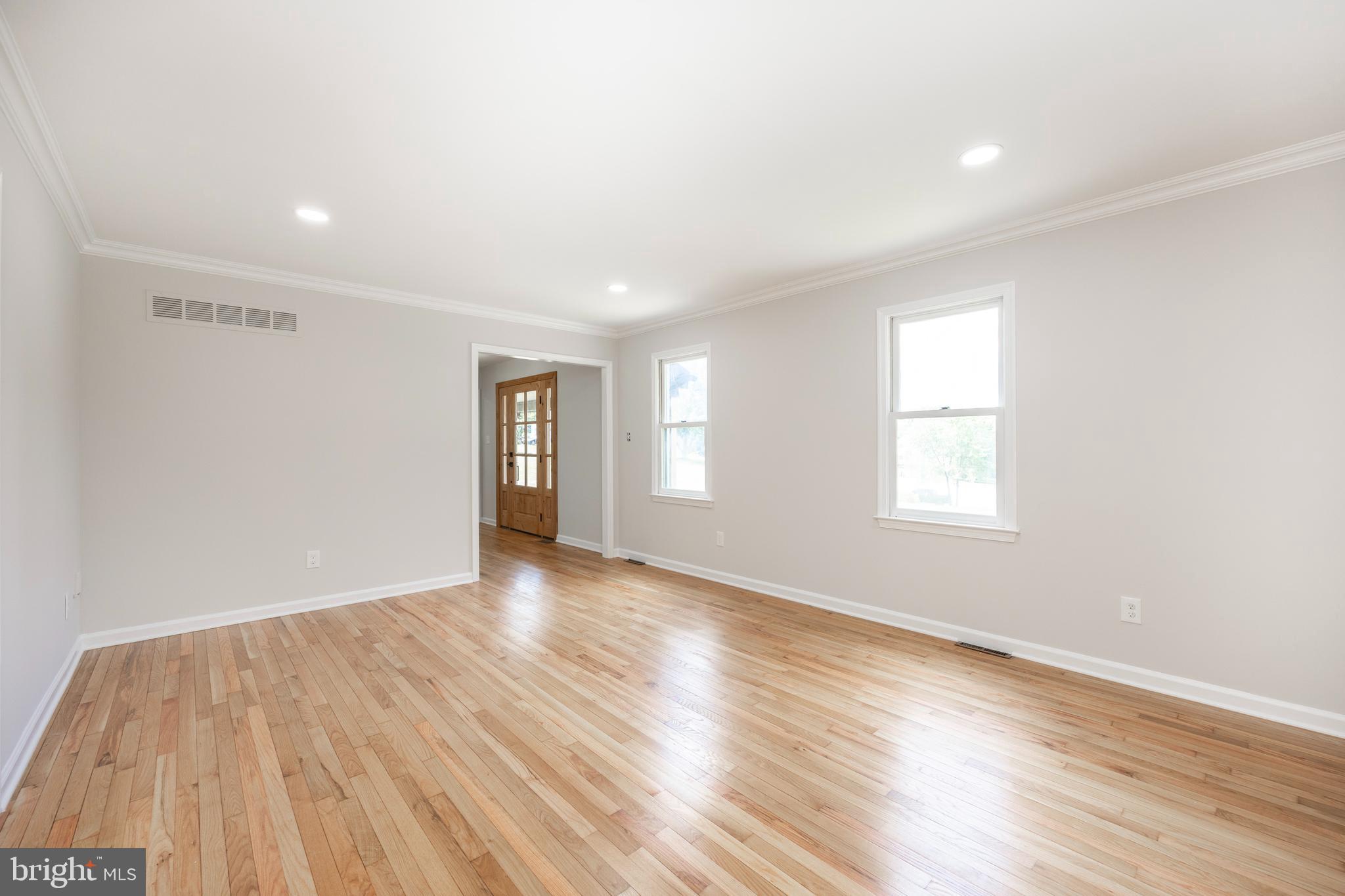 6 Lafitte Ct
