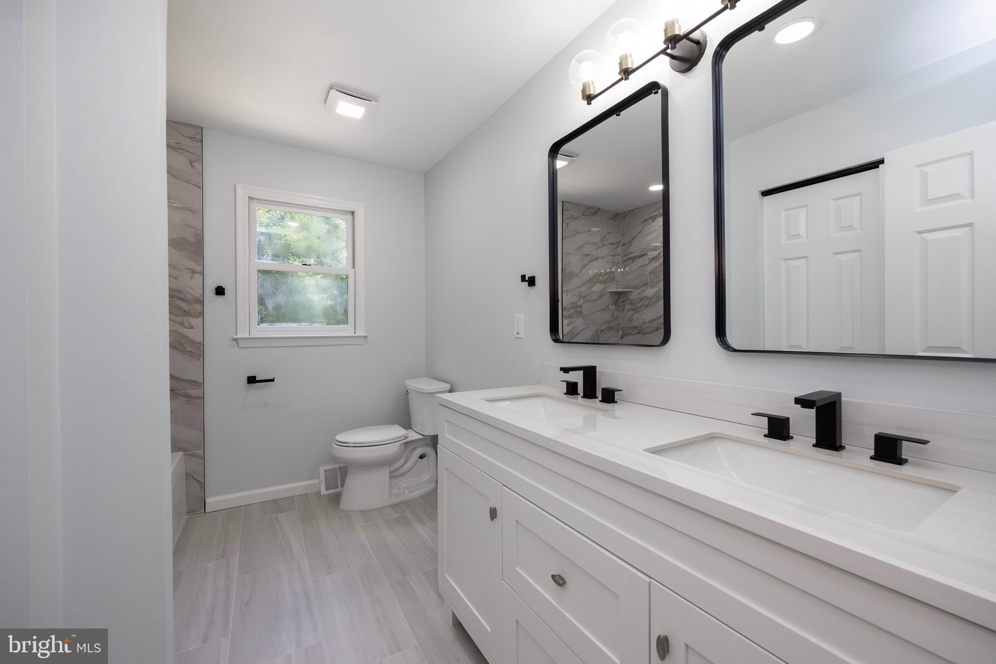 6 Lafitte Ct