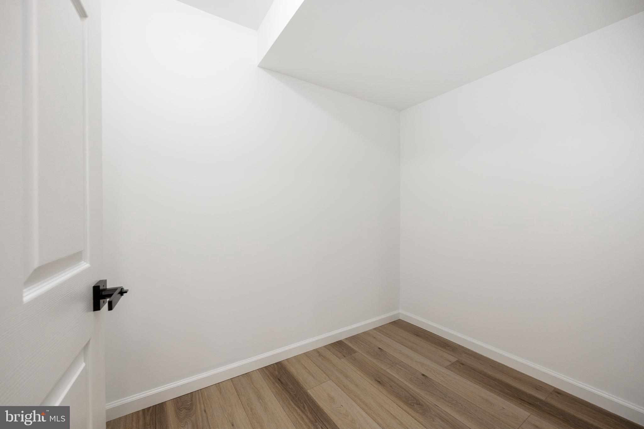 6 Lafitte Ct