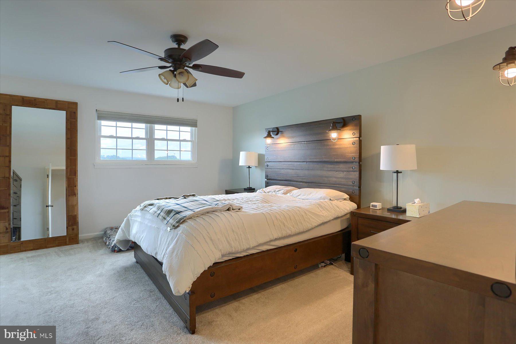 6207 Spring Knoll Dr