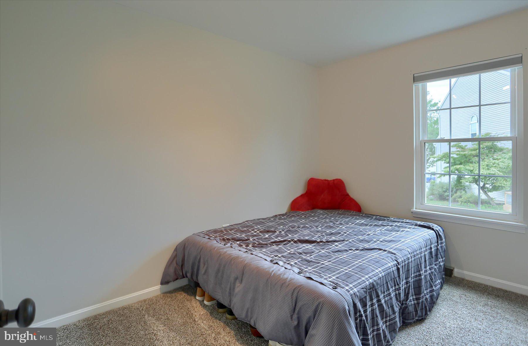 6207 Spring Knoll Dr