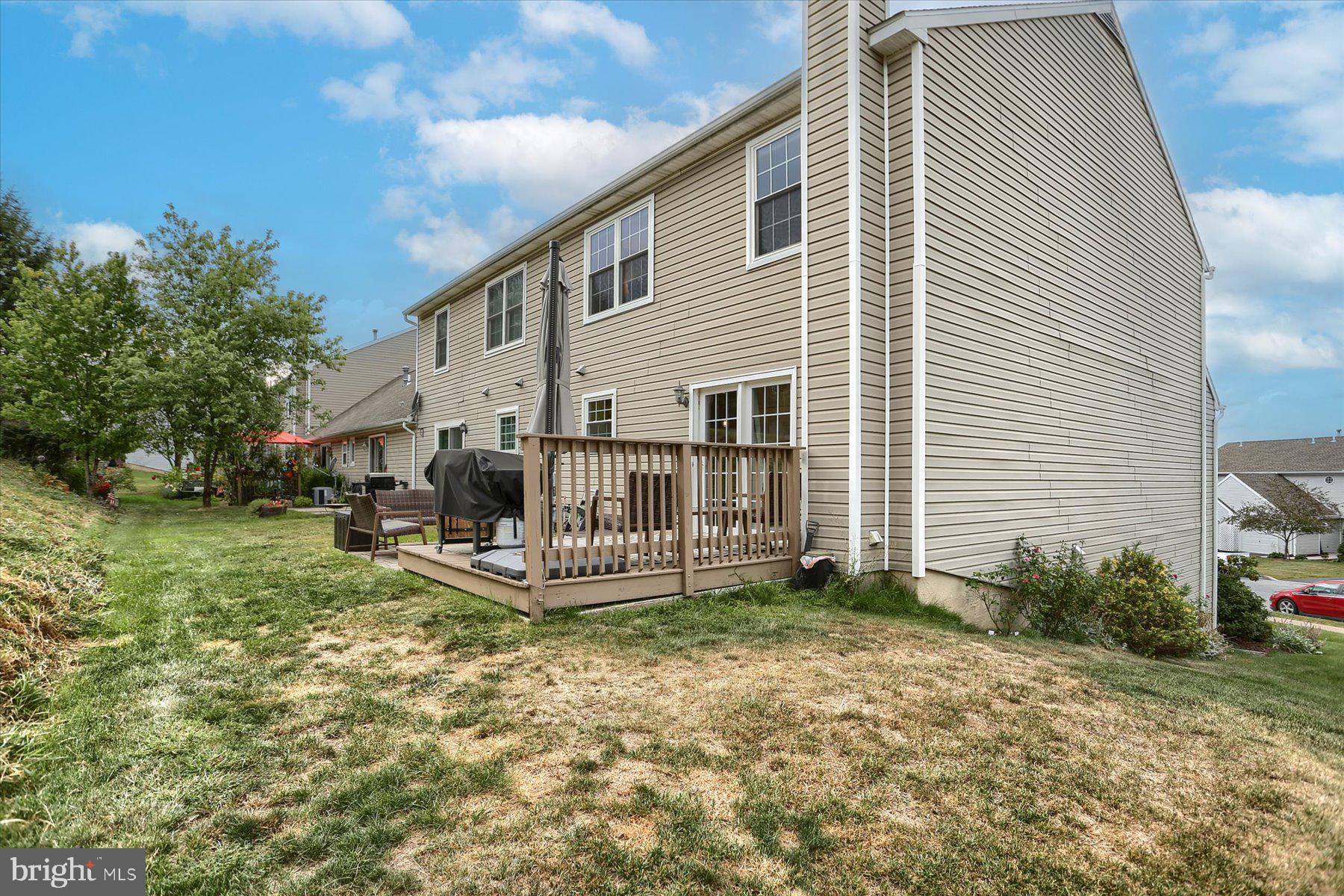 6207 Spring Knoll Dr