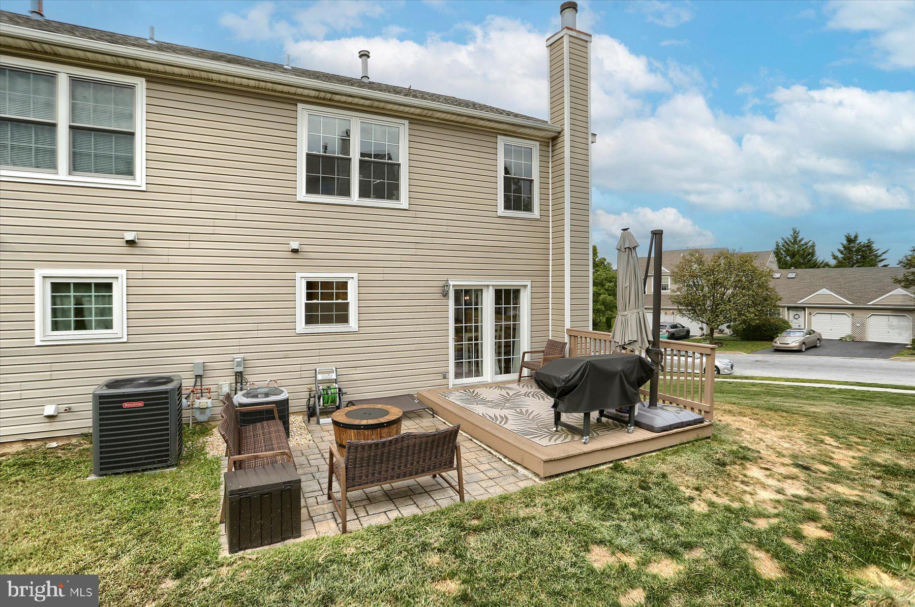 6207 Spring Knoll Dr