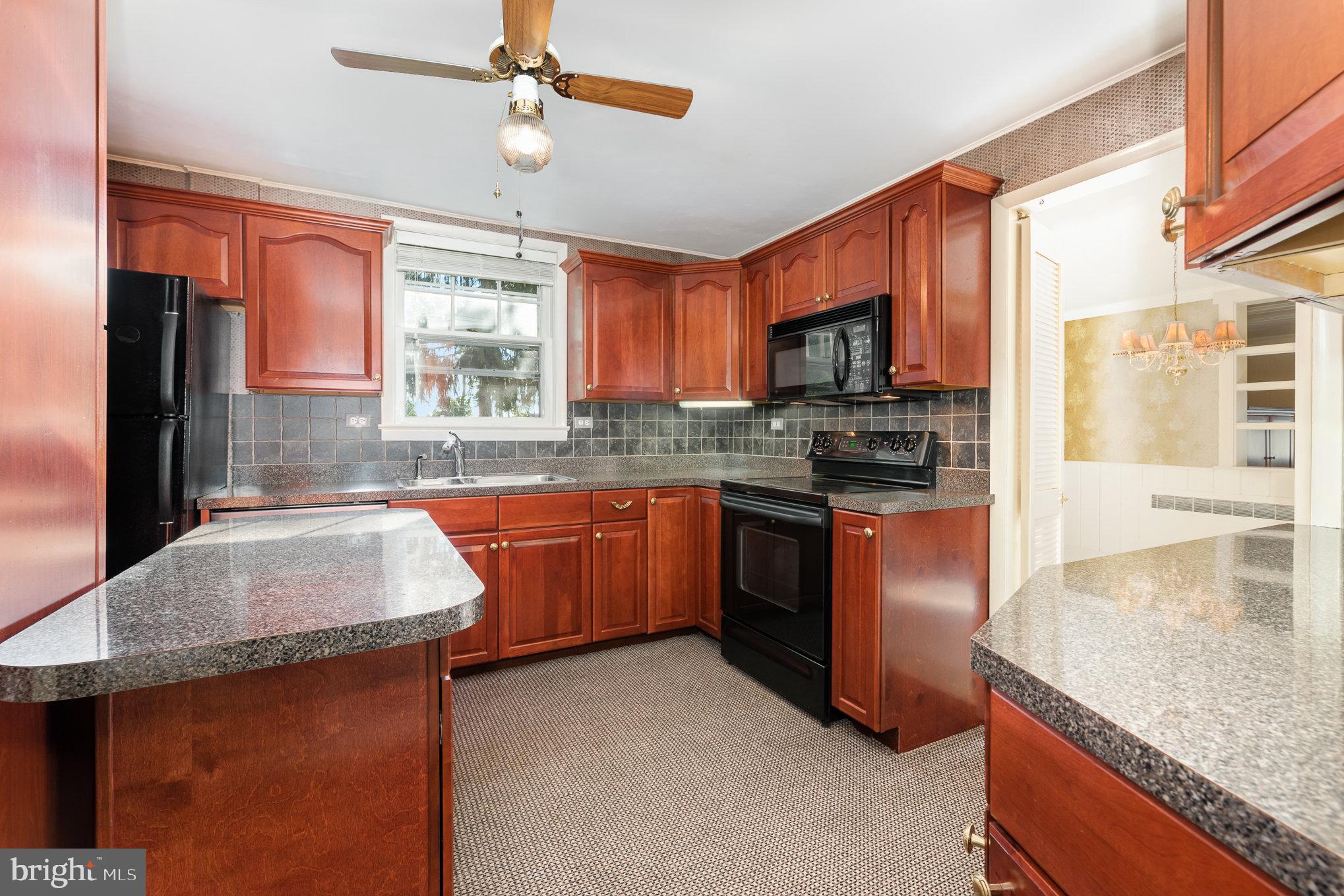 4315 Crooked Hill Rd