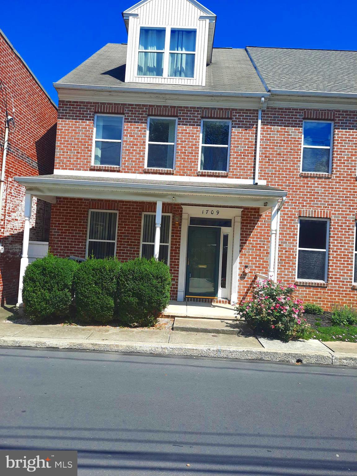 1709 Susquehanna Street