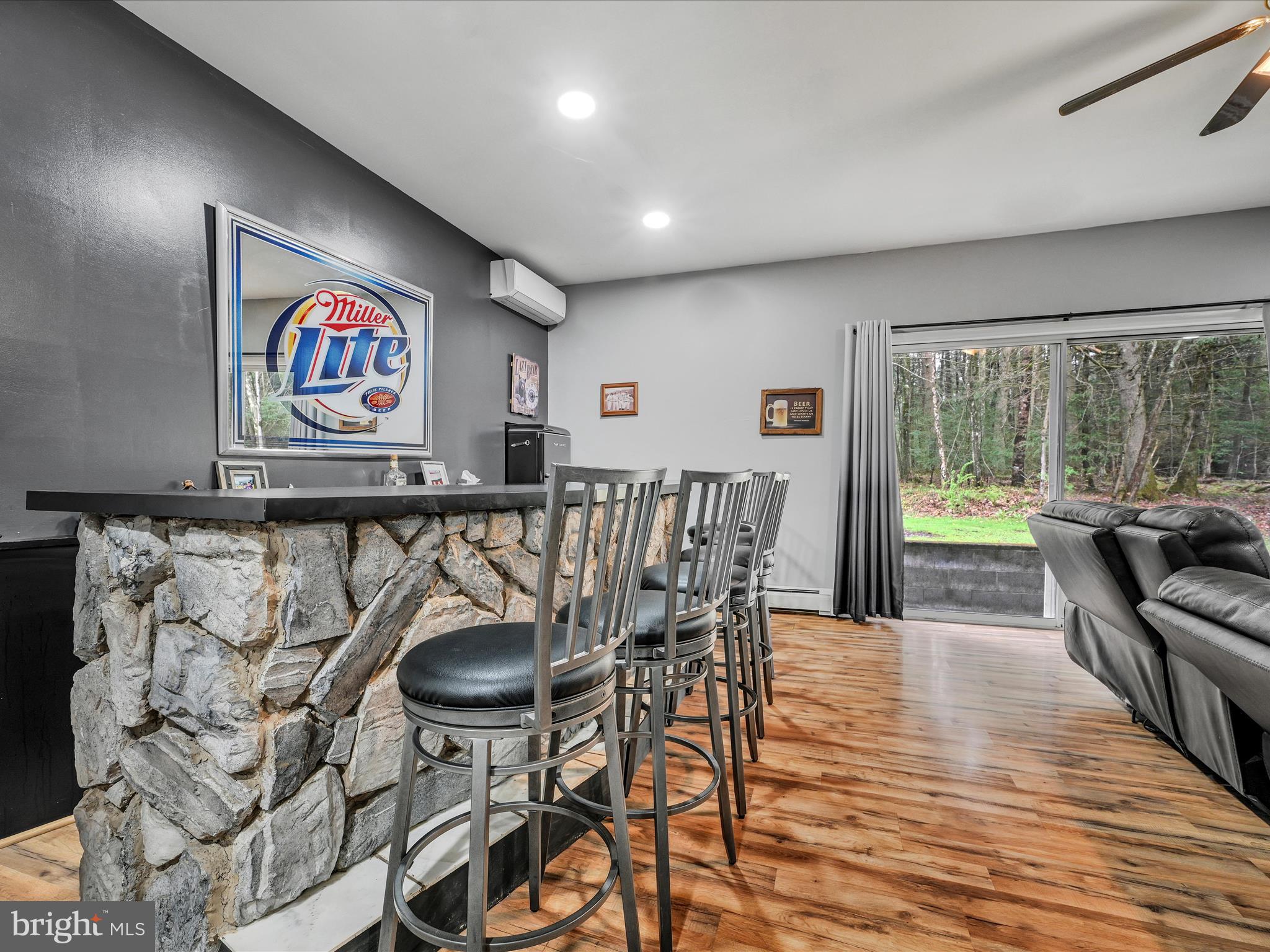 9079 Clarks Valley Rd