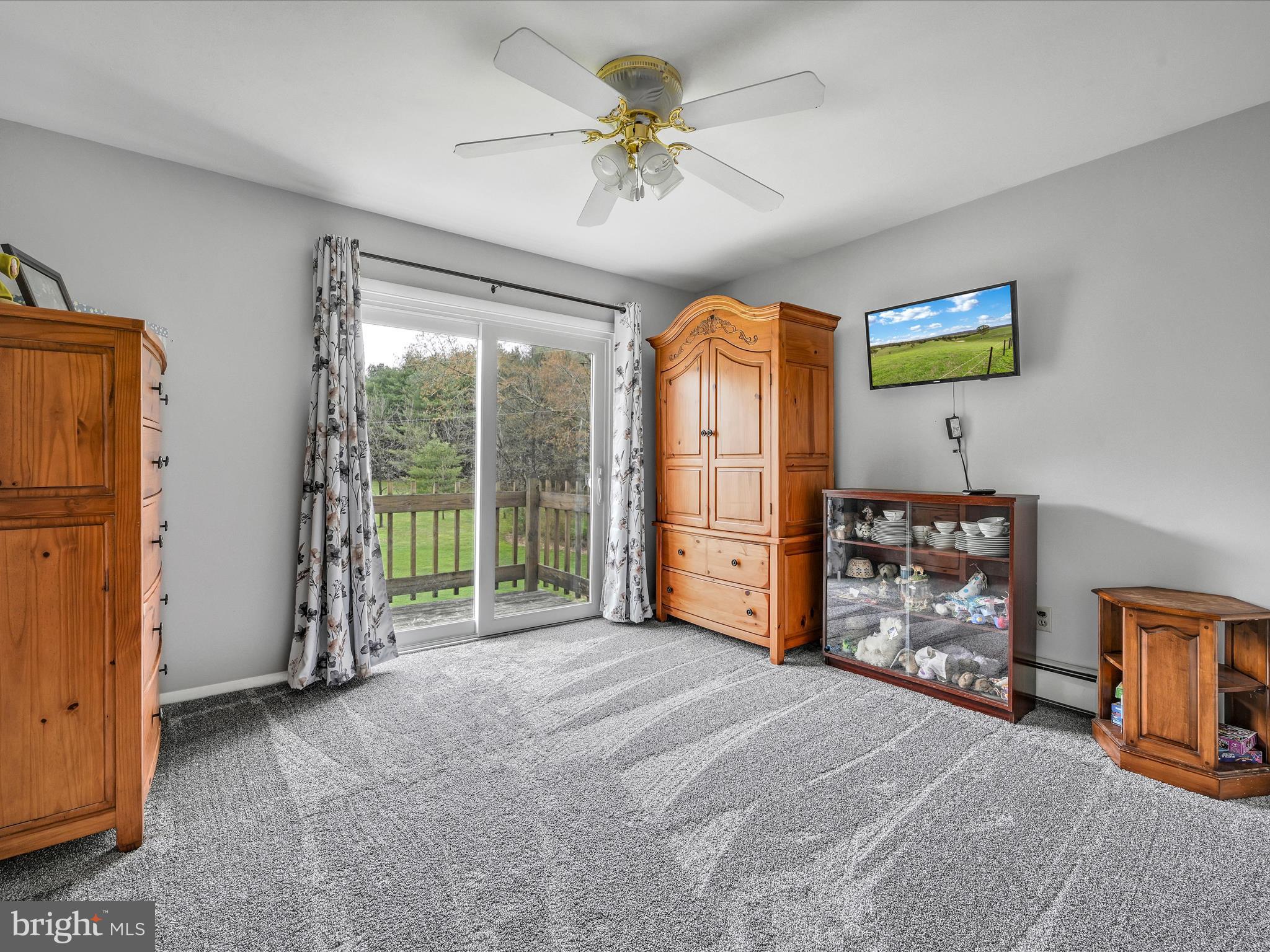9079 Clarks Valley Rd