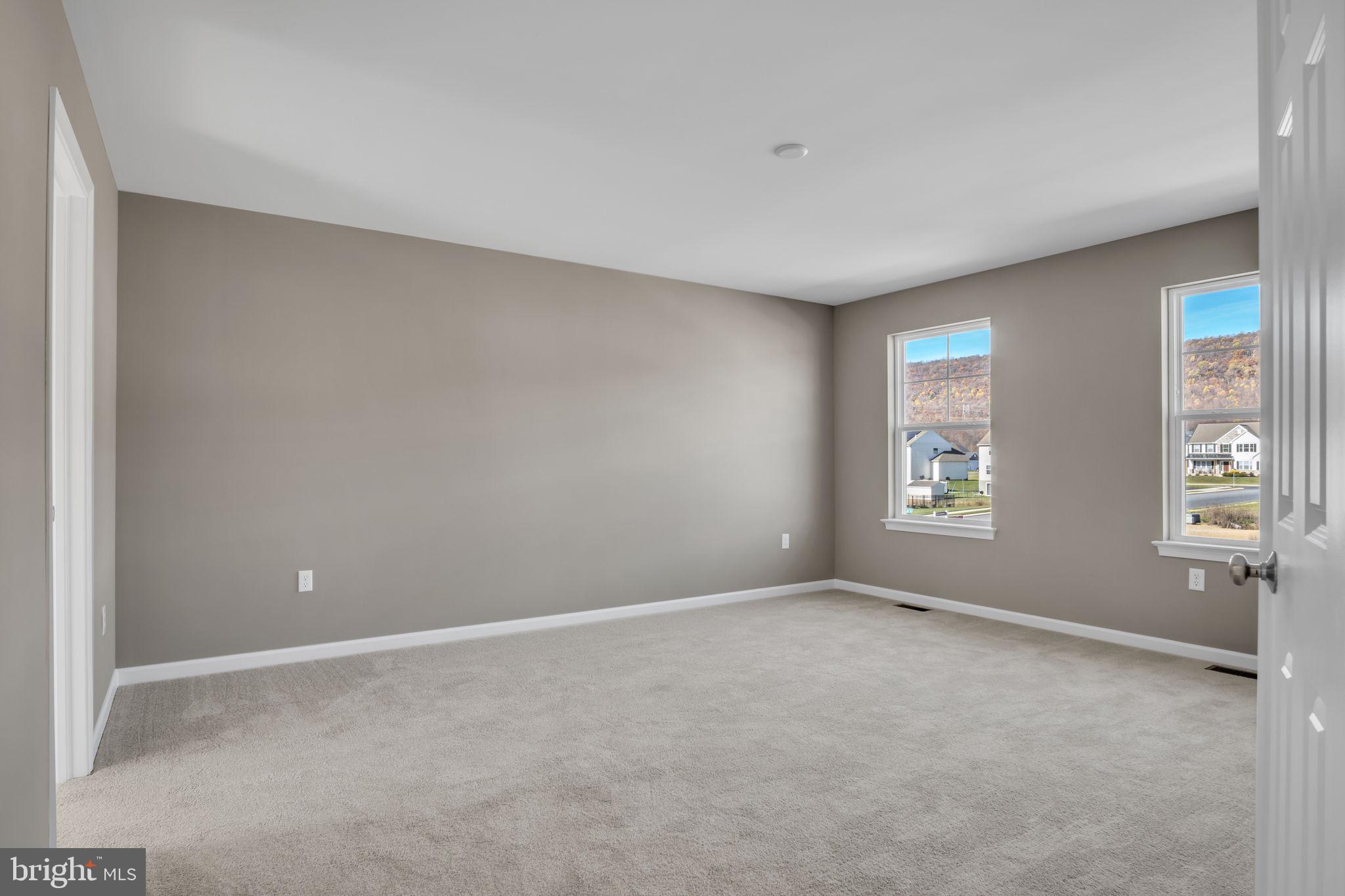 4486 Continental Dr