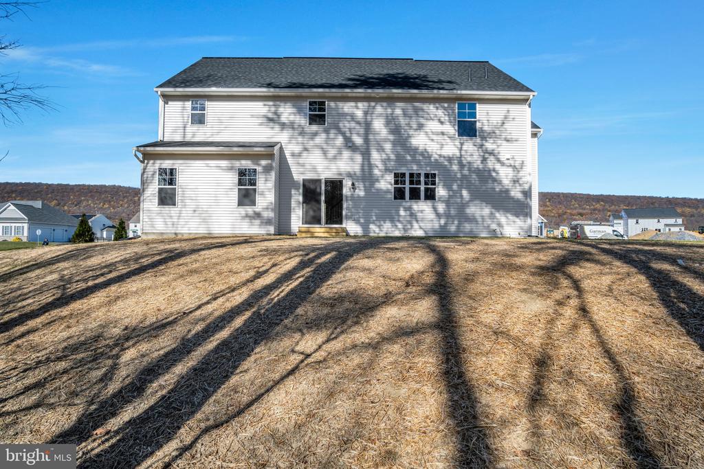 4486 Continental Dr