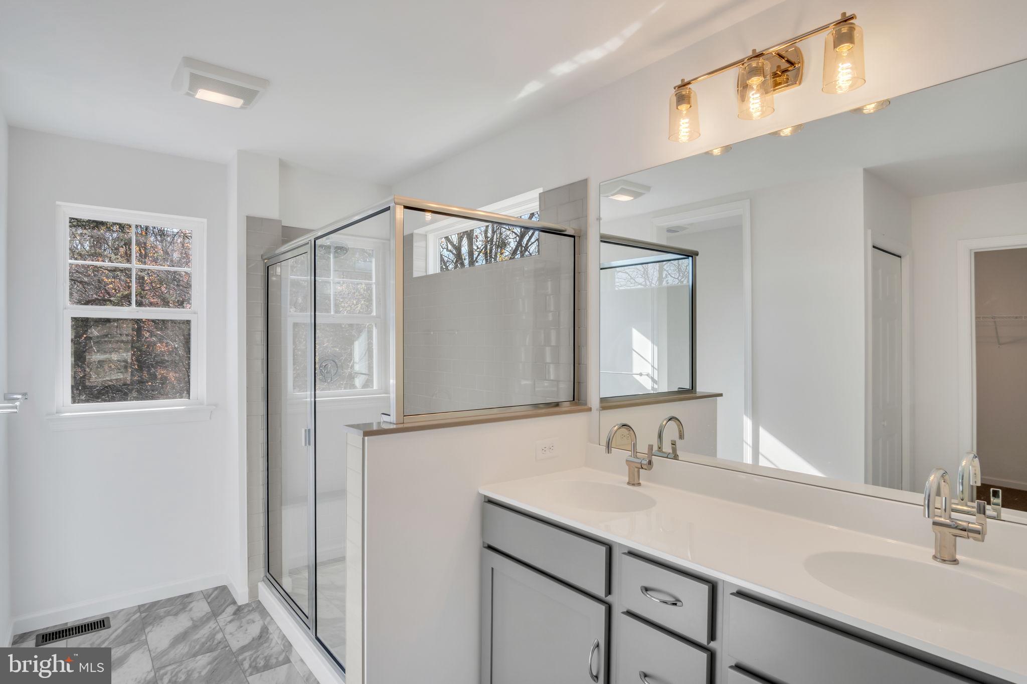4486 Continental Dr