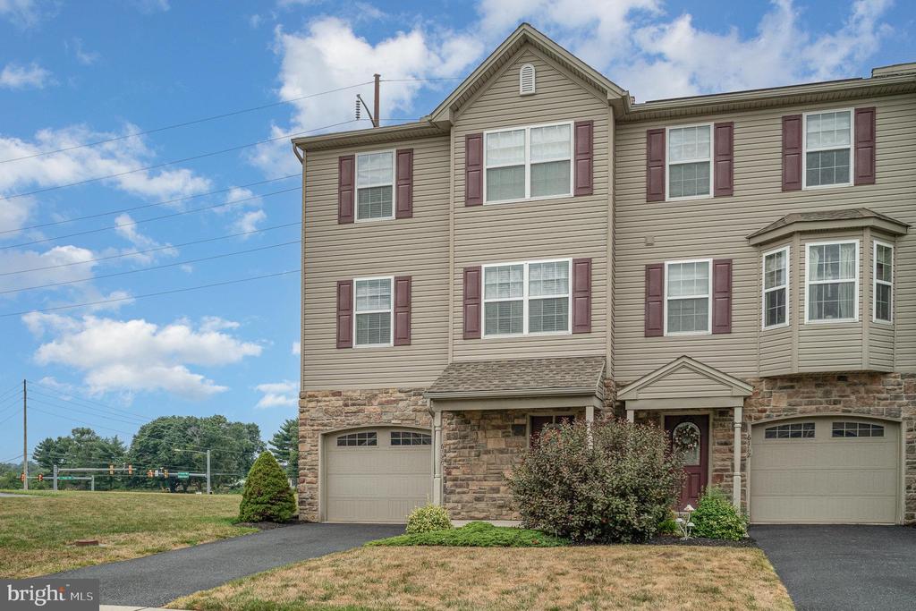 6120 Terry Davis Ct