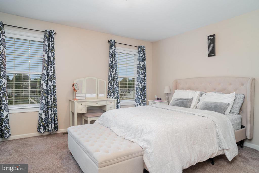 6120 Terry Davis Ct