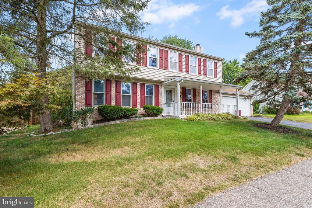 4830 Sweetbrier Ter