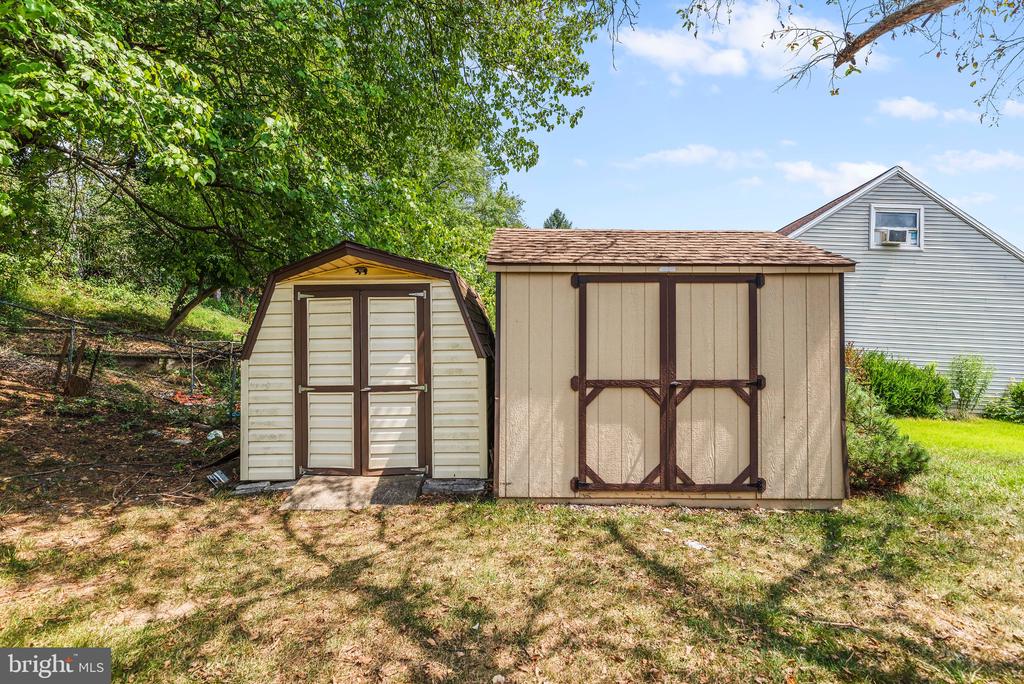 4830 Sweetbrier Ter