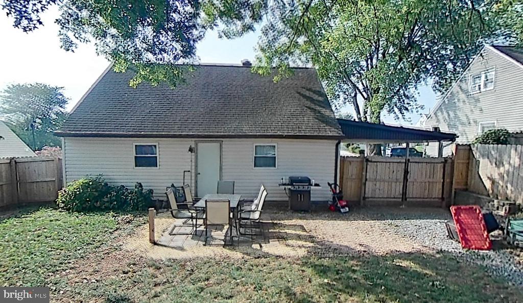 375 Plane St