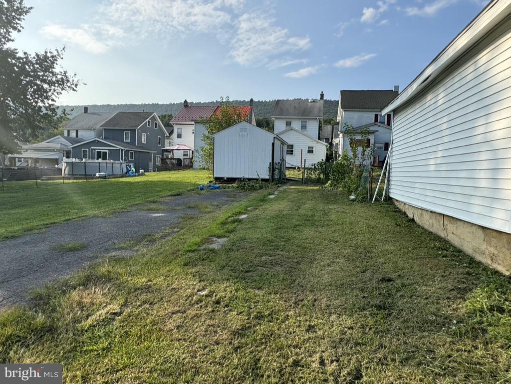 410 Elizabeth St