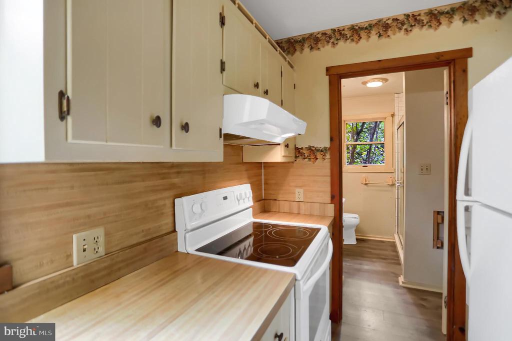 355 Dividing Ridge Rd