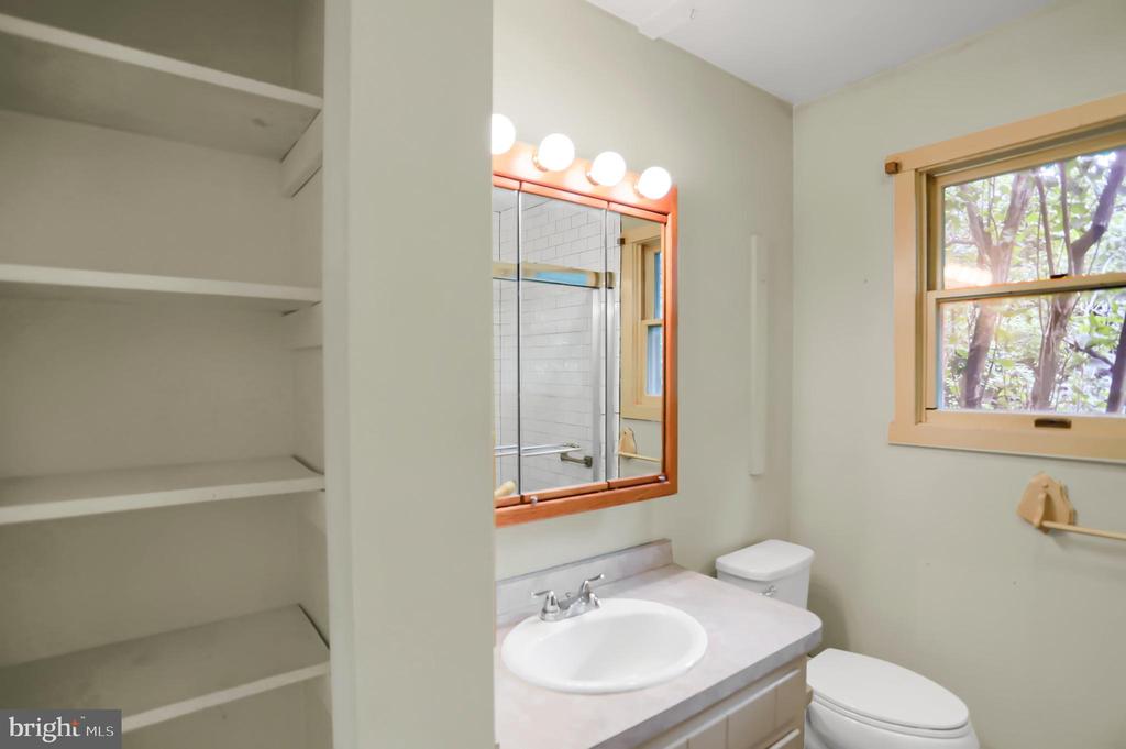 355 Dividing Ridge Rd