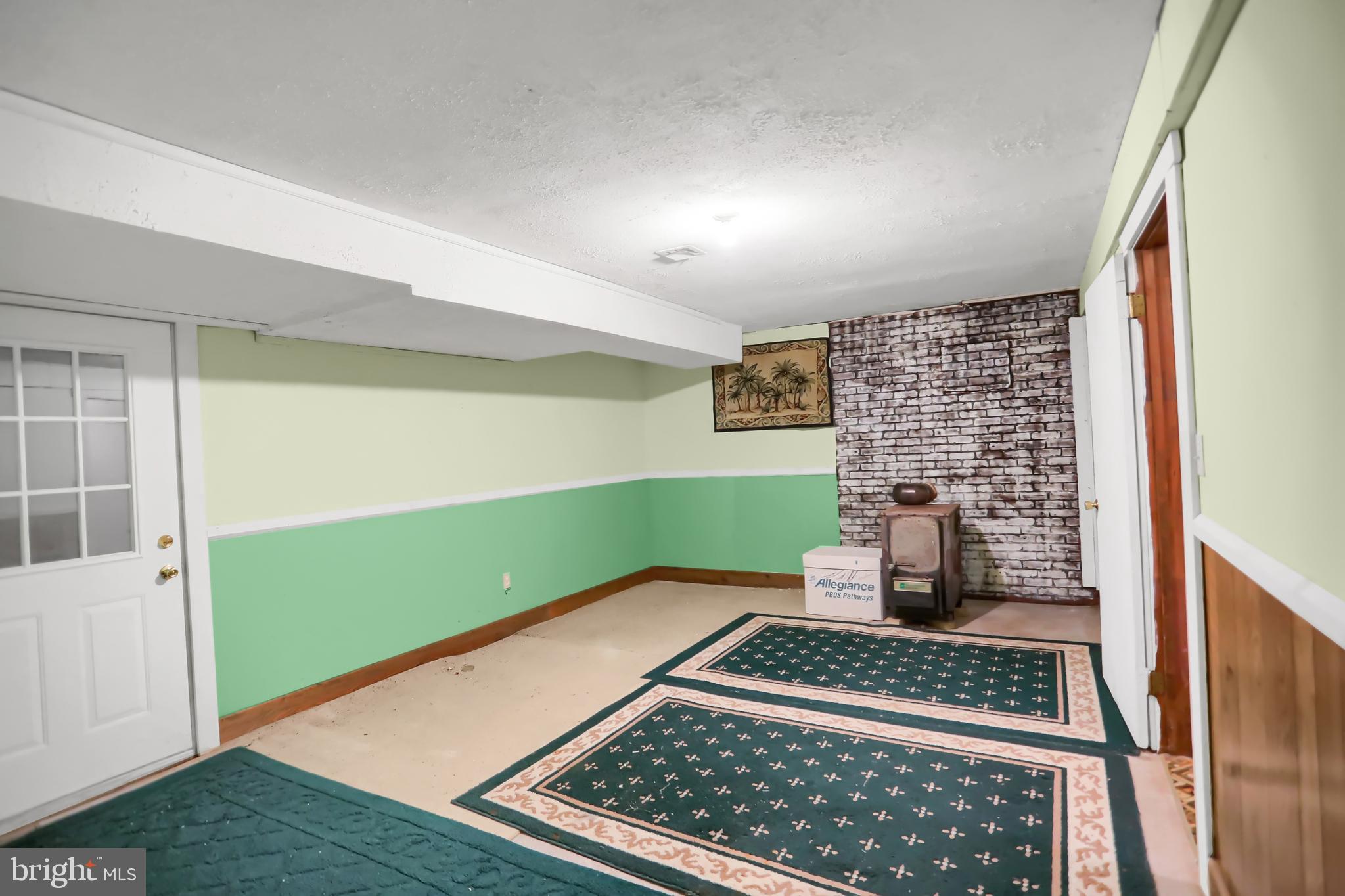 355 Dividing Ridge Rd